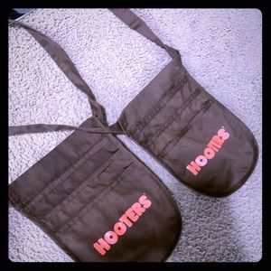 HOOTER POUCH
